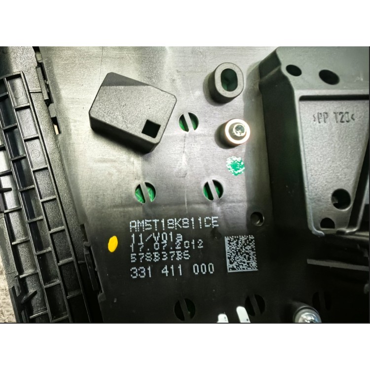 Πληκτρολόγιο Ραδιοφώνου Με Κωδικό AM5T18K811CE Πληκτρολόγιο Ραδιοφώνου Με Κωδικό AM5T18K811CE