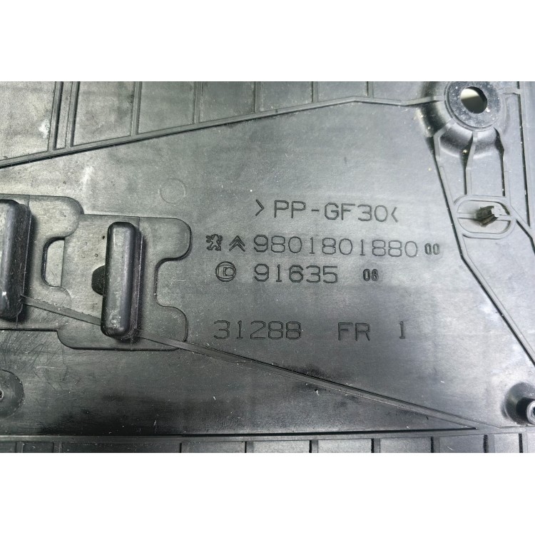 Citroen C3 2016-2024 1.2 VTI HM05 Βάση Μπαταρίας 9801801880