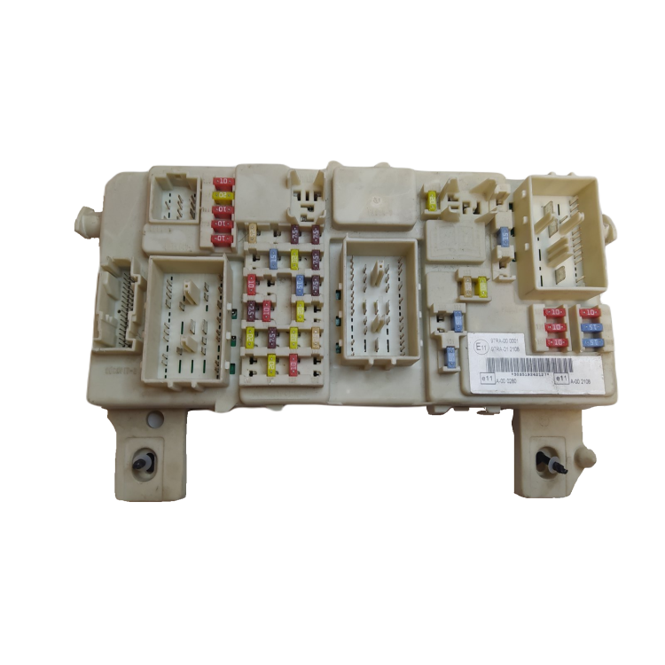 8M5T14014ALA Ασφαλειοθήκη C-Max