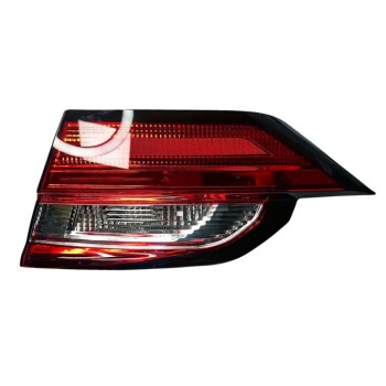 Φανάρι Πίσω Έσω Ford Fiesta 2017-2024 Φανάρι Πίσω Έσω Ford Fiesta 2017-2024