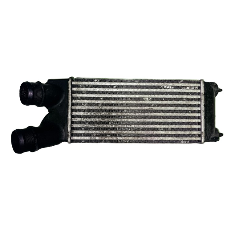Ψυγείο Intercooler Με Κωδικό 9682434580 Ψυγείο Intercooler Με Κωδικό 9682434580