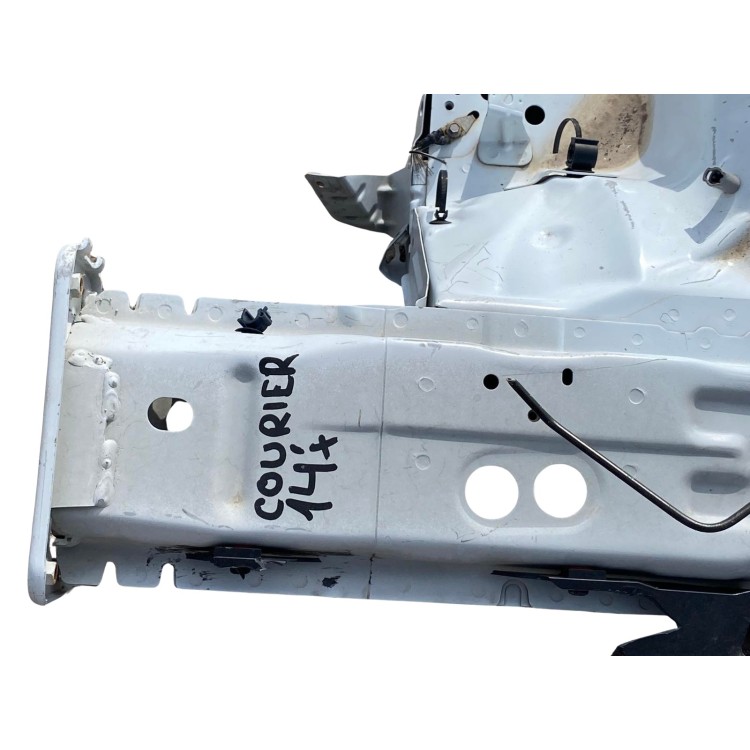 Ford Transit Courier 2013-, Σασί Δεξί.