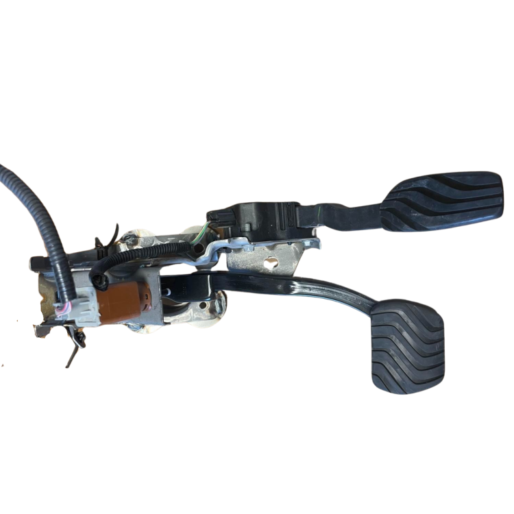 Πεντάλ με Κωδικό 18002-6UA3B