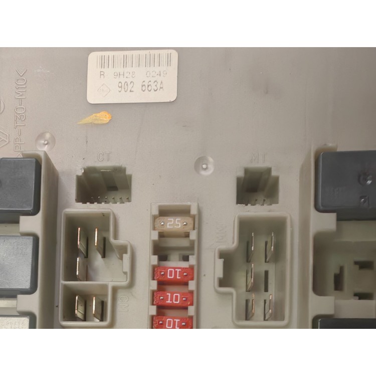 Ασφαλειοθήκη Renault 902-663A PP-T30-M10