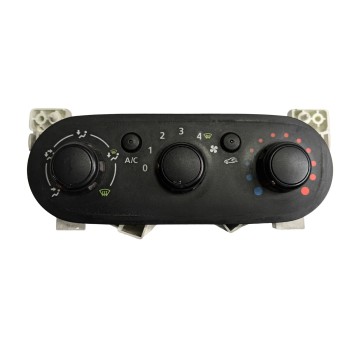 Χειριστήριο A/C Renault Trafic 2014-2019 E1093049AC